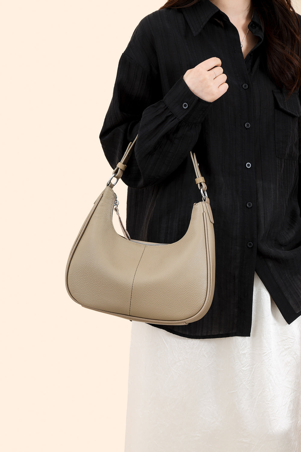 Mira Shoulder Bag Taupe