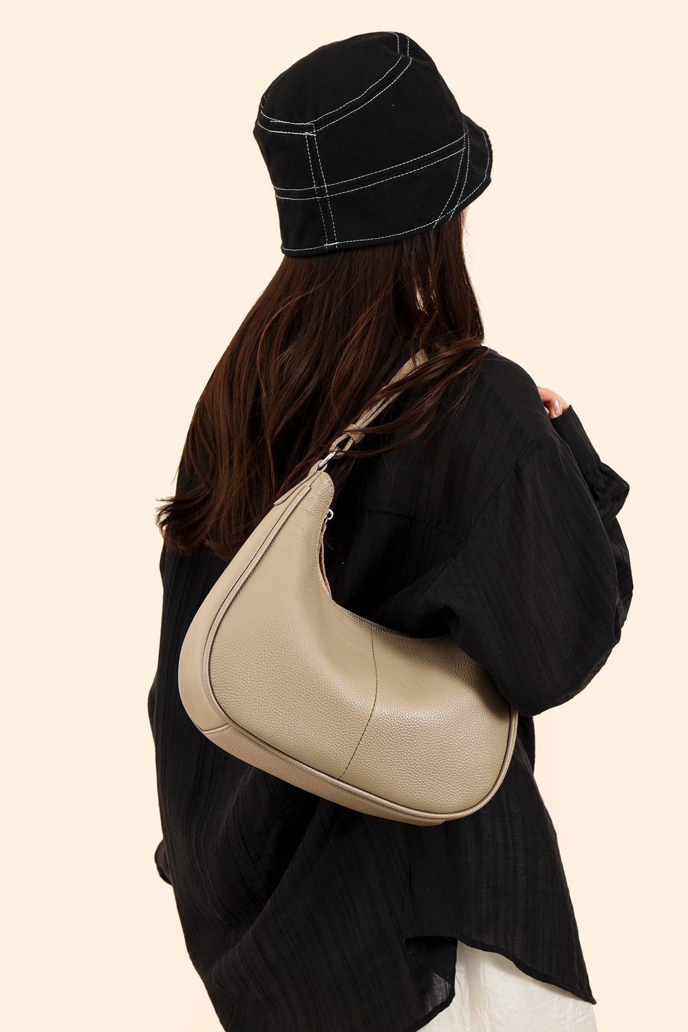 Mira Shoulder Bag Taupe